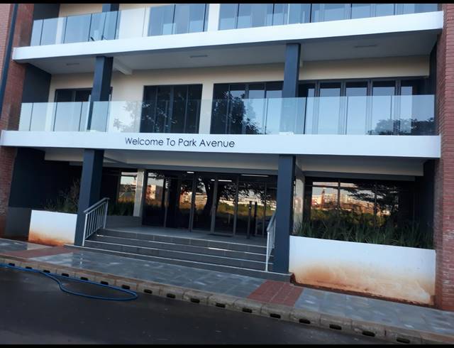 3 BEDROOM APARTMENT FOR SALE IN UMHLANGA RIDGE